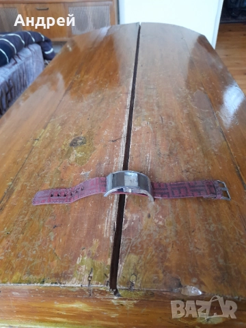 Часовник Haoran quartz