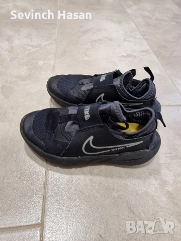 Детски маратонки Nike- 33.5 номер, снимка 2 - Детски маратонки - 54212887