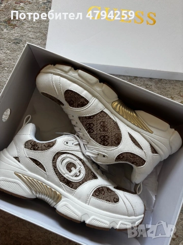 Маратонки Guess, снимка 5 - Маратонки - 54168794