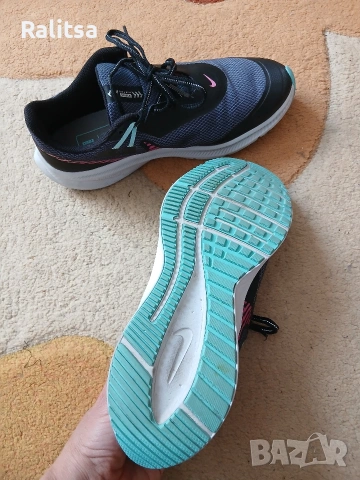 Дамски спортни обувки(маратонки) леки и комфортни, снимка 3 - Маратонки - 54096806