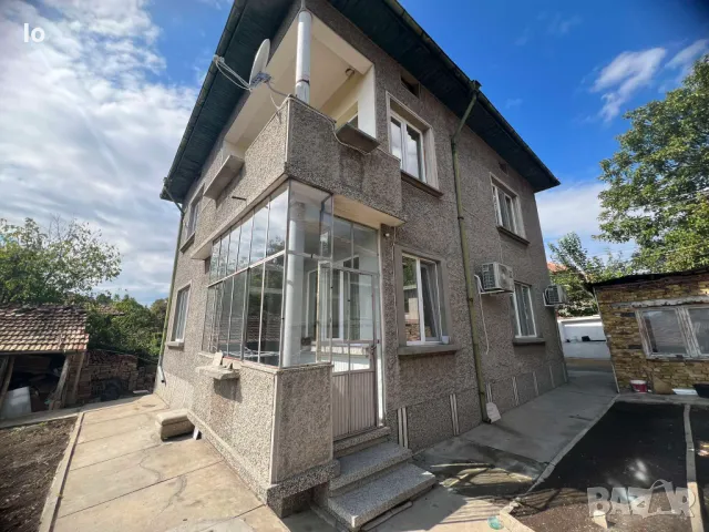 Къща в Павликени