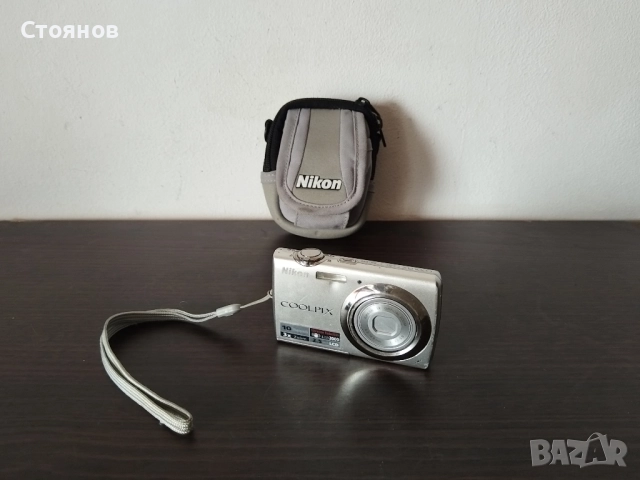 Камери Nikon COOLPIX 3500,3700,5600,P2,E-995,S220, снимка 18 - Фотоапарати - 46492329