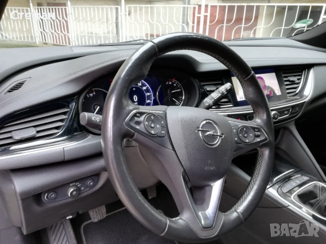 Opel Insignia 2021, снимка 13 - Автомобили и джипове - 53767709