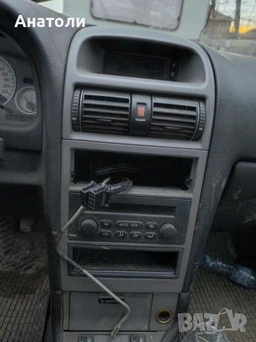 Opel Astra Astra 2.2 DTI (125 Hp) BERTONE , снимка 6 - Части - 53617953