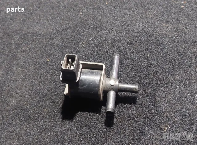 Вакуум Клапан Ауди A3 8L 1.8 (2) - A4 B5
- VW
- 058906283C, снимка 2 - Части - 50250582