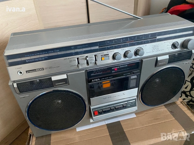 Aiwa CS-600, снимка 2 - Радиокасетофони, транзистори - 53848811