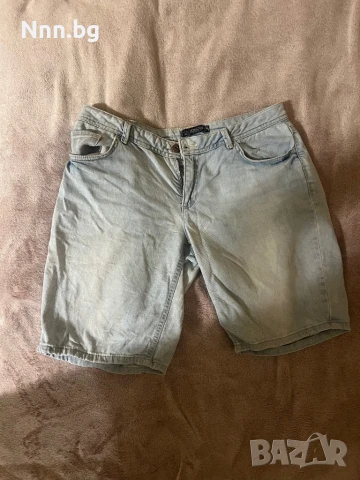 Шорти, снимка 3 - Къси панталони и бермуди - 51417983