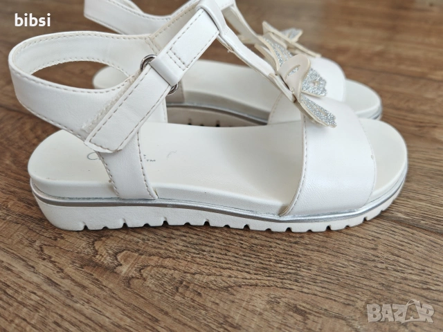 Бели сандалки - 29 номер, снимка 3 - Детски сандали и чехли - 53844536