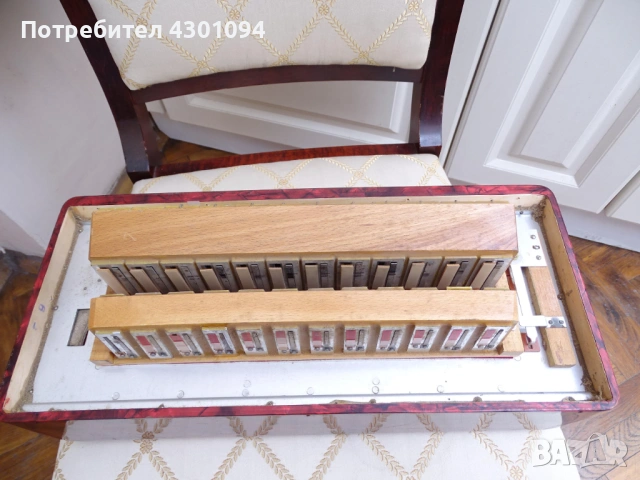 Корпус (баси) с тарги за Акордеон Weltmeister Stella 60 баса, снимка 5 - Акордеони - 53576519