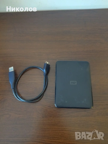 Продавам външен хард диск Western Digital 2TB USB 3.0