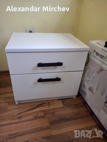 Обзавеждане за спалня - легло с две нощни шкафчета, гардероб, снимка 3 - Спални и легла - 53891913