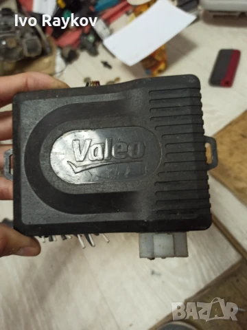 Паркинг сензор , модул VALEO 2428003