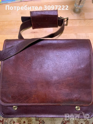 Луксозна кожена чанта за лаптоп, също така доста елегантна дамска чанта портфолио
