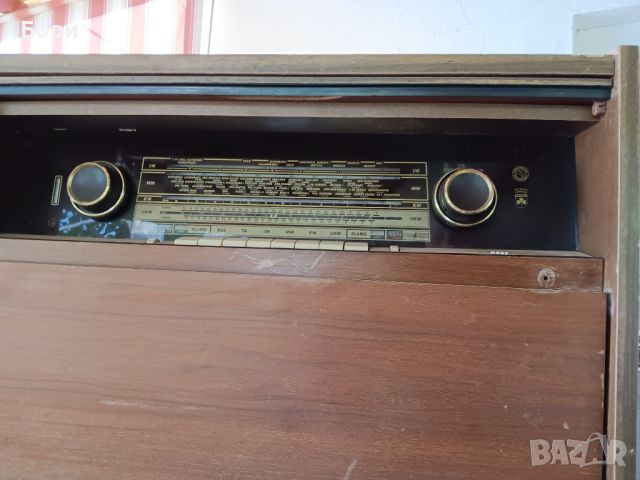 Grundig  Konzertgerät 1209 L , снимка 8 - Радиокасетофони, транзистори - 46644401