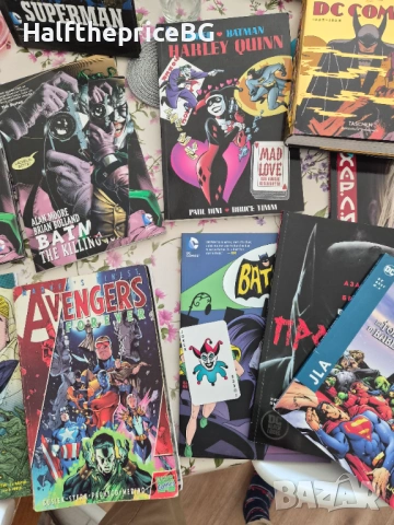 LOT комикси твърди корици, снимка 2 - Списания и комикси - 53812111
