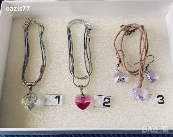 Бижута с кристали SWAROVSKI. Колиета 2 бр. по € 18/бр. и к-т колие и обици за € 14, гривна подарък, снимка 2 - Колиета, медальони, синджири - 54174305