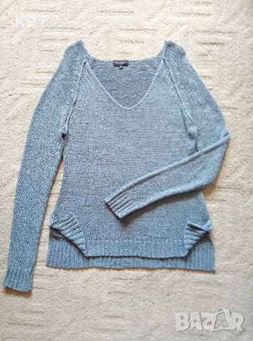 Леко лятно пуловерче M размер , снимка 1 - Блузи с дълъг ръкав и пуловери - 46415769
