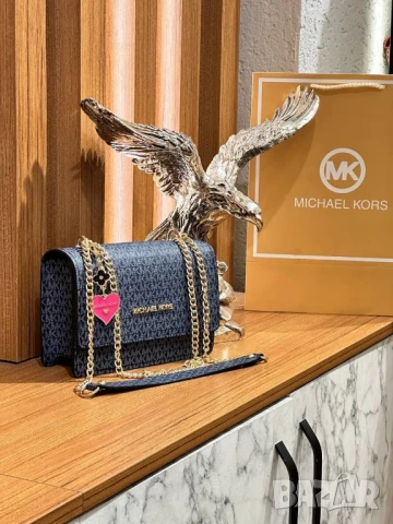 чанти guess michael kors , снимка 4 - Чанти - 51302025