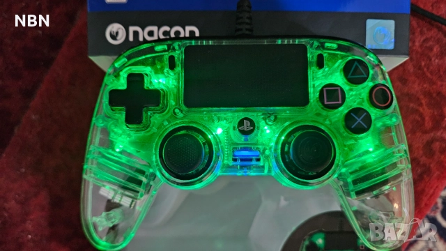 Контролер Nacon - Wired Illuminated Compact Controller, зелен (PS4/5)), снимка 4 - Аксесоари - 52511564