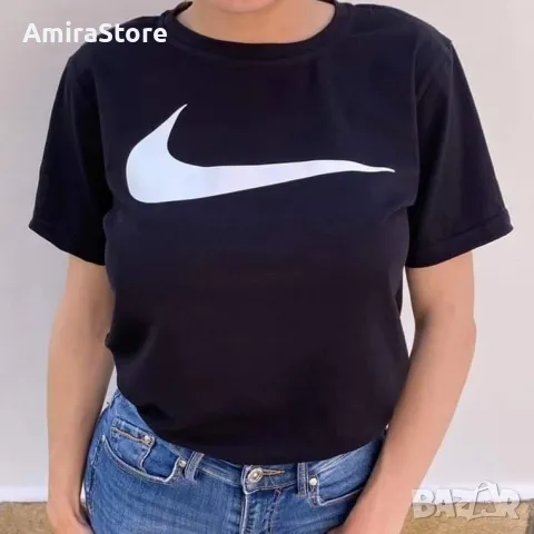 Дамски тениски NIKE, снимка 2 - Тениски - 47130727