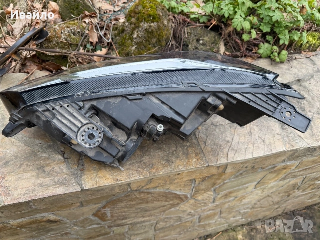 Dacia sandero фар, снимка 8 - Части - 53923931