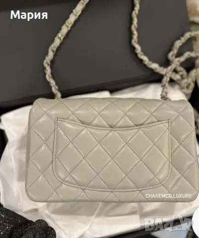 Красива сива чанта Шанел/Chanel от естествена кожа , снимка 2 - Чанти - 49892536