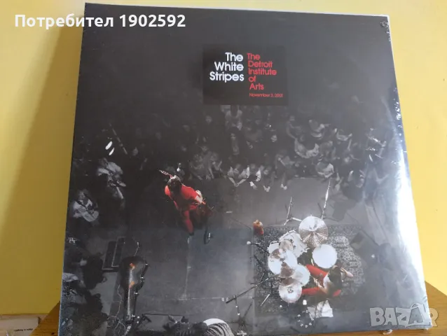  The White Stripes ‎– Live At The Detroit Institute Of Arts 