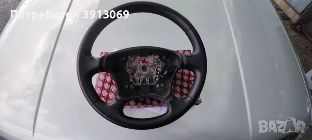 Продавам оригинален кожен волан за Пежо 407 