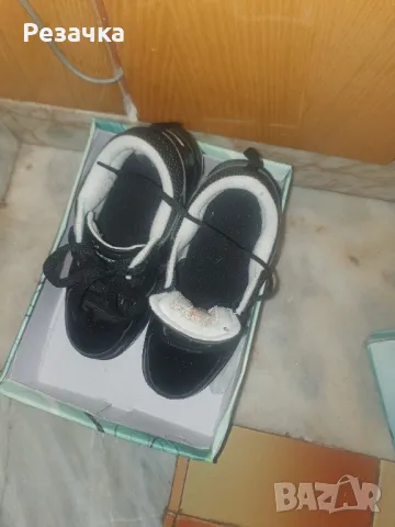 номер 36.5 с ролери., снимка 5 - Детски маратонки - 50371195