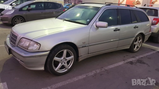 Mercedes-Benz C 220 CDI (125hp) , снимка 10 - Автомобили и джипове - 52722180
