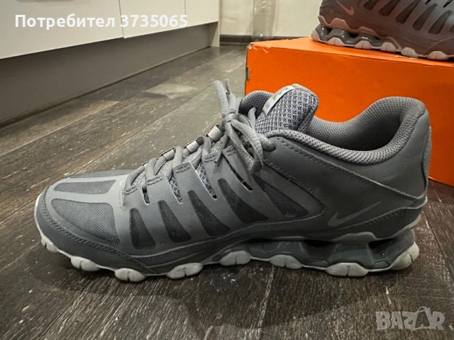Nike Reax 8 TR 42.5, снимка 5 - Маратонки - 52935661