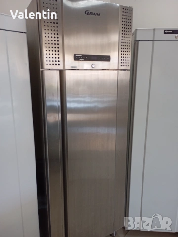 професионални хладилници, снимка 5 - Друго търговско оборудване - 53532690