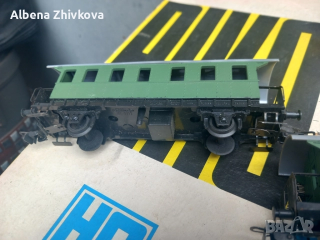 PIKO DZUNIOR с релси стрелка и захранваща, снимка 8 - Влакчета, самолети, хеликоптери - 52050764