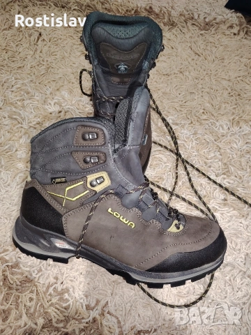LOWA gore-tex 