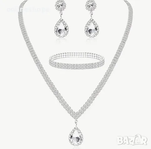 Луксозен комплект бижута с кристали 4 части – колие, обеци и гривна, снимка 4 - Бижутерийни комплекти - 49666503