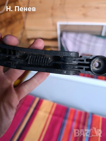 Рамо за задна чистачка Toyota Yaris първа генерация , снимка 6 - Части - 53892878