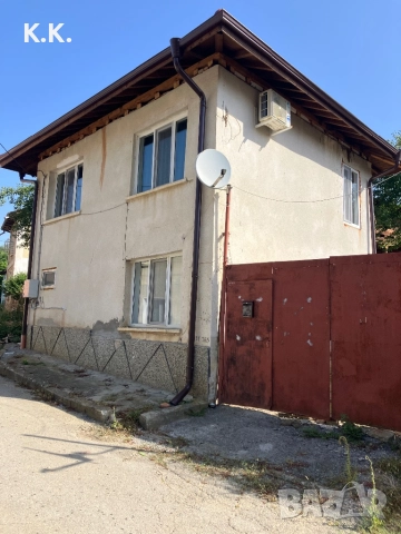 Продавам къща на 5 км.от Троян