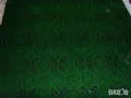 нов голям зелен килим вълнен , снимка 1