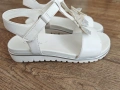 Бели сандалки - 29 номер, снимка 3