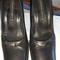 Черни италиански кожени обувки на висок ток, снимка 1 - Дамски обувки на ток - 45685686