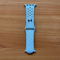 Силиконова Верижка Apple Watch 7, снимка 1 - Apple iPhone - 44985812