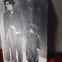 Charlie Chaplin The Kid-метална табела(плакет), снимка 3 - Декорация за дома - 45759252