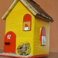 Цветна къщичка от дърво , снимка 9 - Сувенири от дърво - 45543568