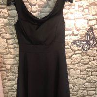 Черна рокля, снимка 1 - Рокли - 45457902