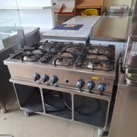 Професионален газов котлон на база - 6 горелки, снимка 1 - Обзавеждане на кухня - 44988541