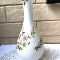 Красива ваза от фин костен порцелан от Англия 3, снимка 7 - Антикварни и старинни предмети - 45674493