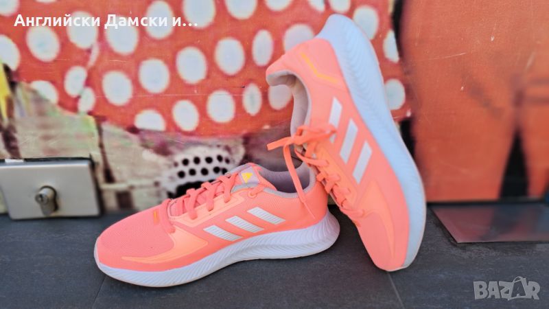 Английски дамски маратонки Adidas, снимка 1