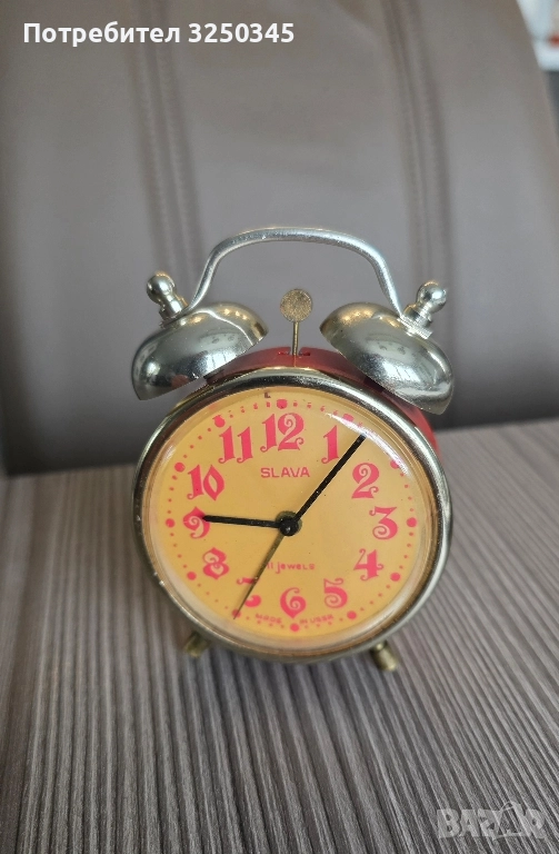 Стар руски часовник Слава , снимка 1