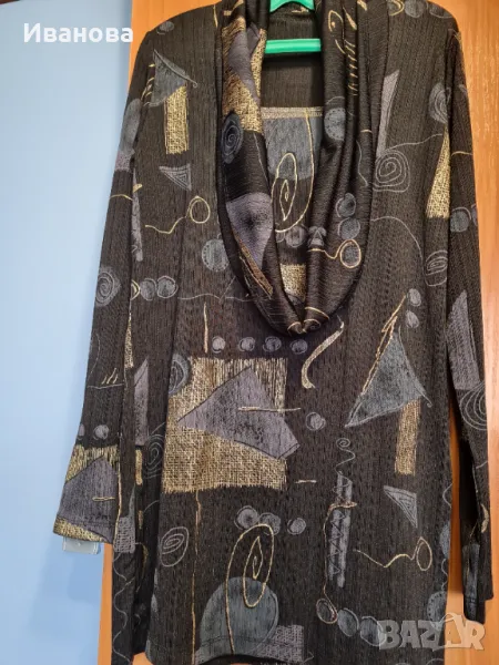 Блуза с интересно деколте, снимка 1