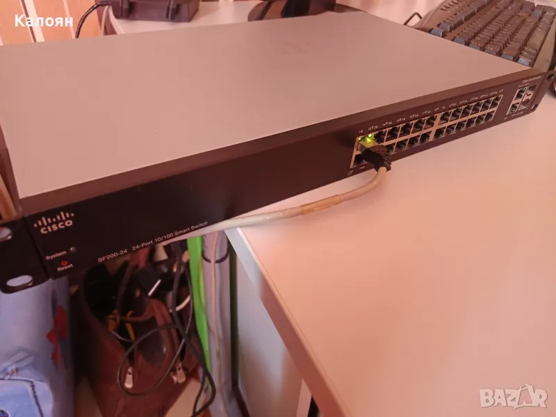 Cisco smart switch SF200-24, снимка 1